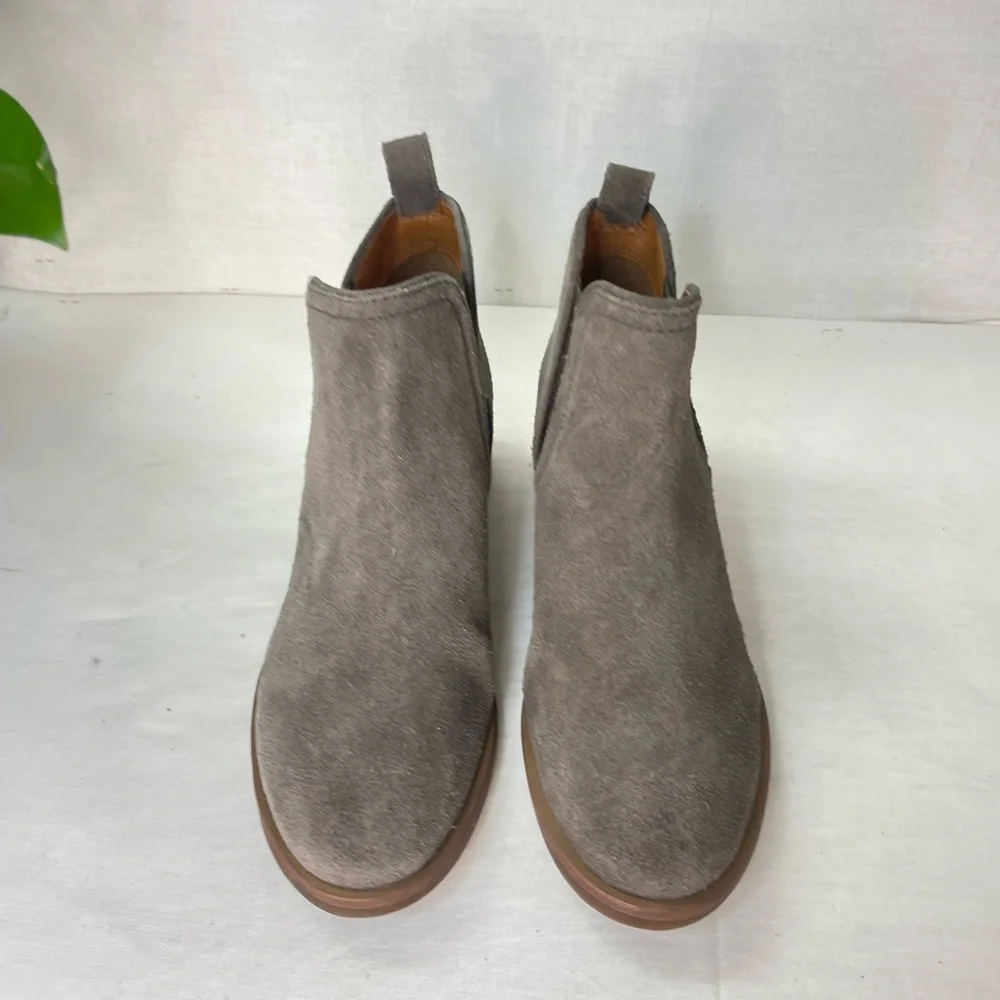 LUCKY BRAND Womens Gray Round Toe Stacked Heel Slip‎ On Leather Booties